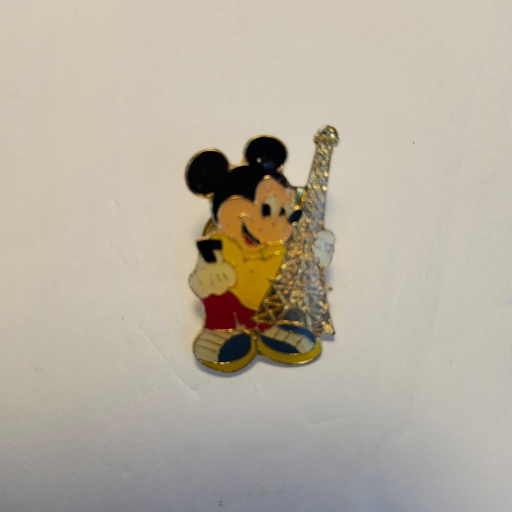 Euro Disney Mickey Mouse & Eiffel Tower Pin Limited Rare Vintage Badge Collector